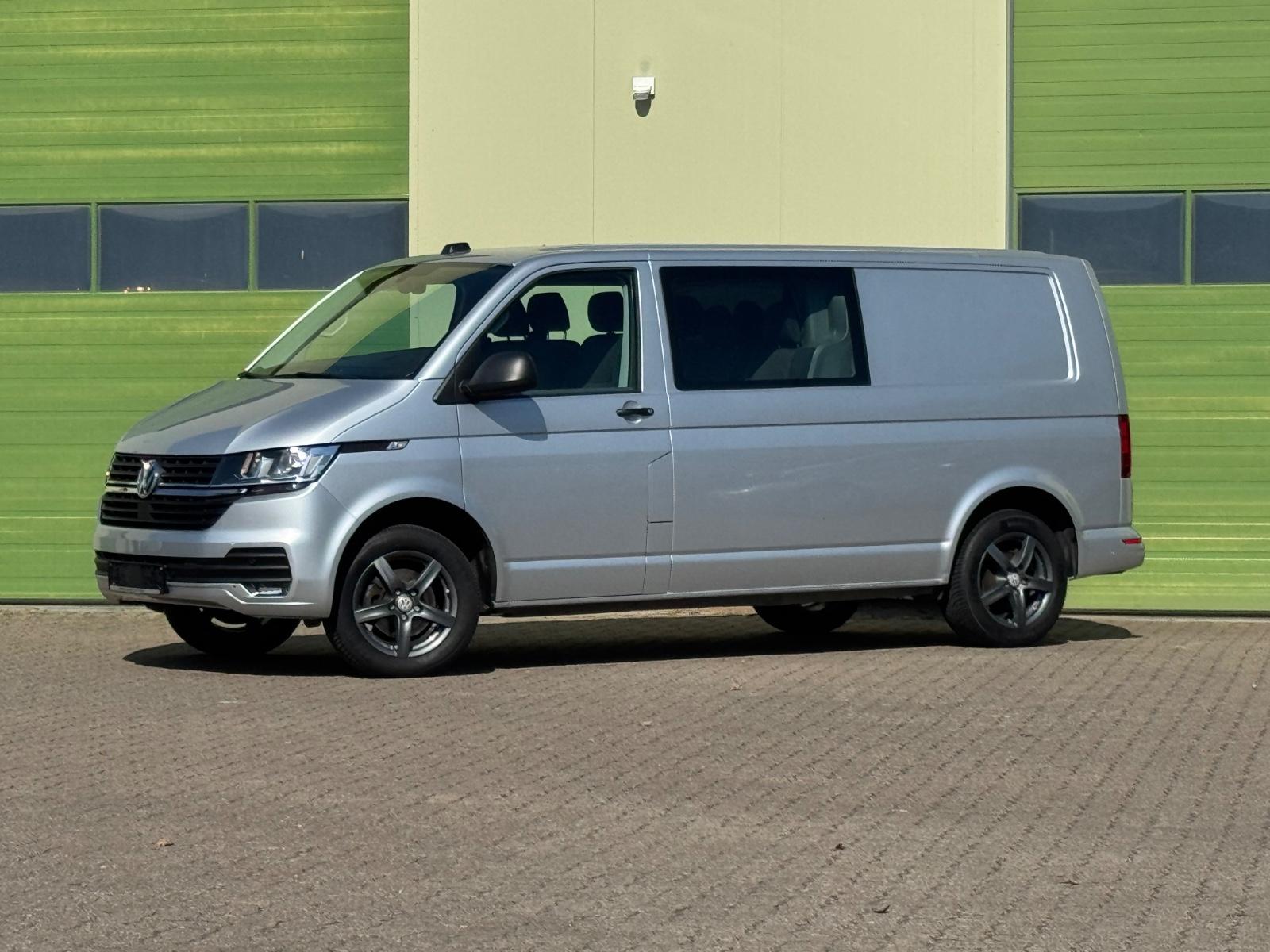 Volkswagen T6.1 Plus 2.0 TDi Mixto lang/6.Sitzer/Ahk/Kamera