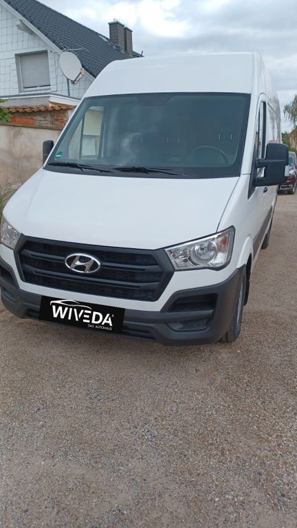 HYUNDAI H350