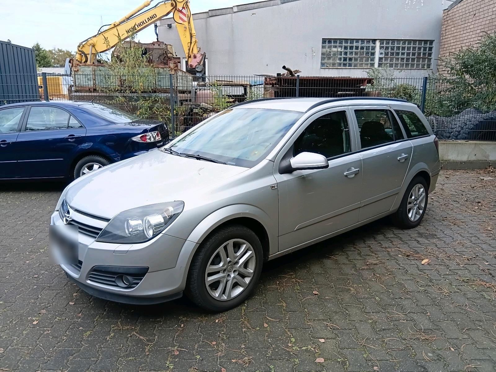 Opel Astra 2006 — engine 105 HP (77kW)