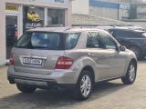 Mercedes-Benz ML 350 4-MATIC Allrad Luftfederung AD Navi Leder - Mercedes-Benz ML-Klasse aus 2006