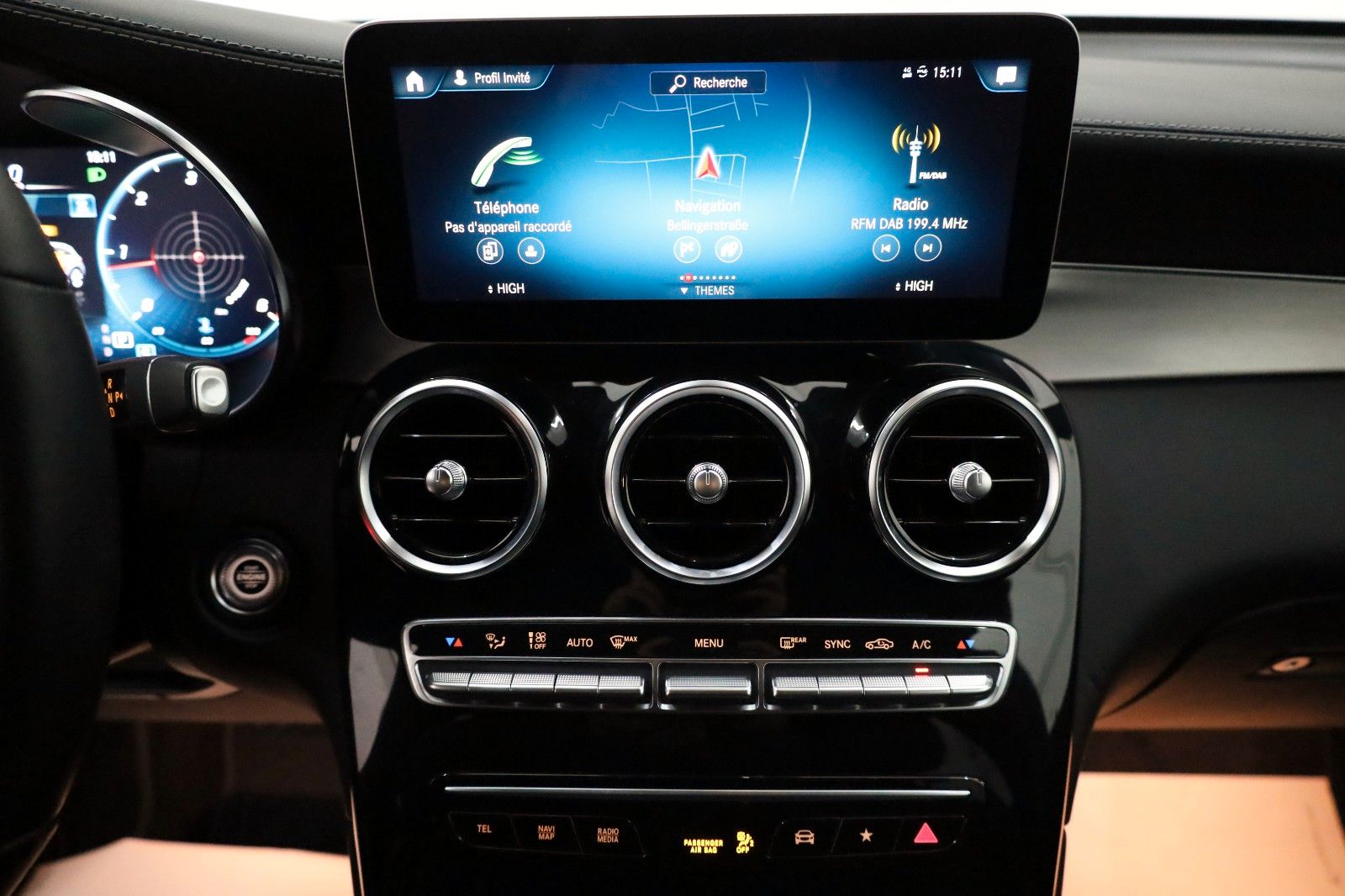 Fahrzeugabbildung Mercedes-Benz GLC 200 d ,Leder,Navi,LED,SH,360Kamera,ACC