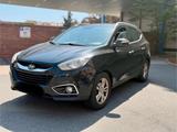 Hyundai ix35 CRDI 4WD *Automatik* Leder* K... - Hyundai ix35 in Nürnberg