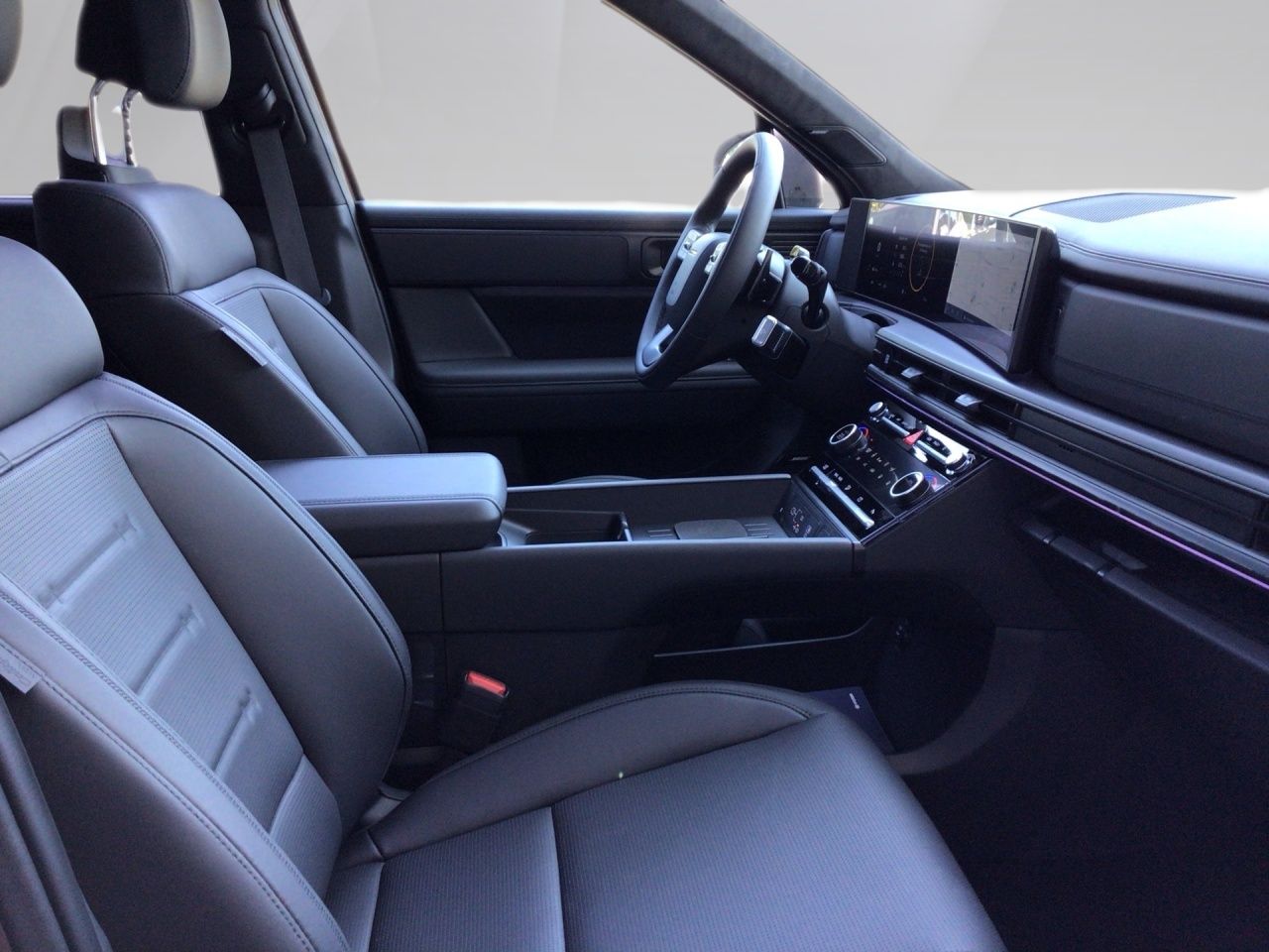 Fahrzeugabbildung Hyundai SANTA FE BLACKLINE 360 4xSHZ ACC AUT Akustikglas