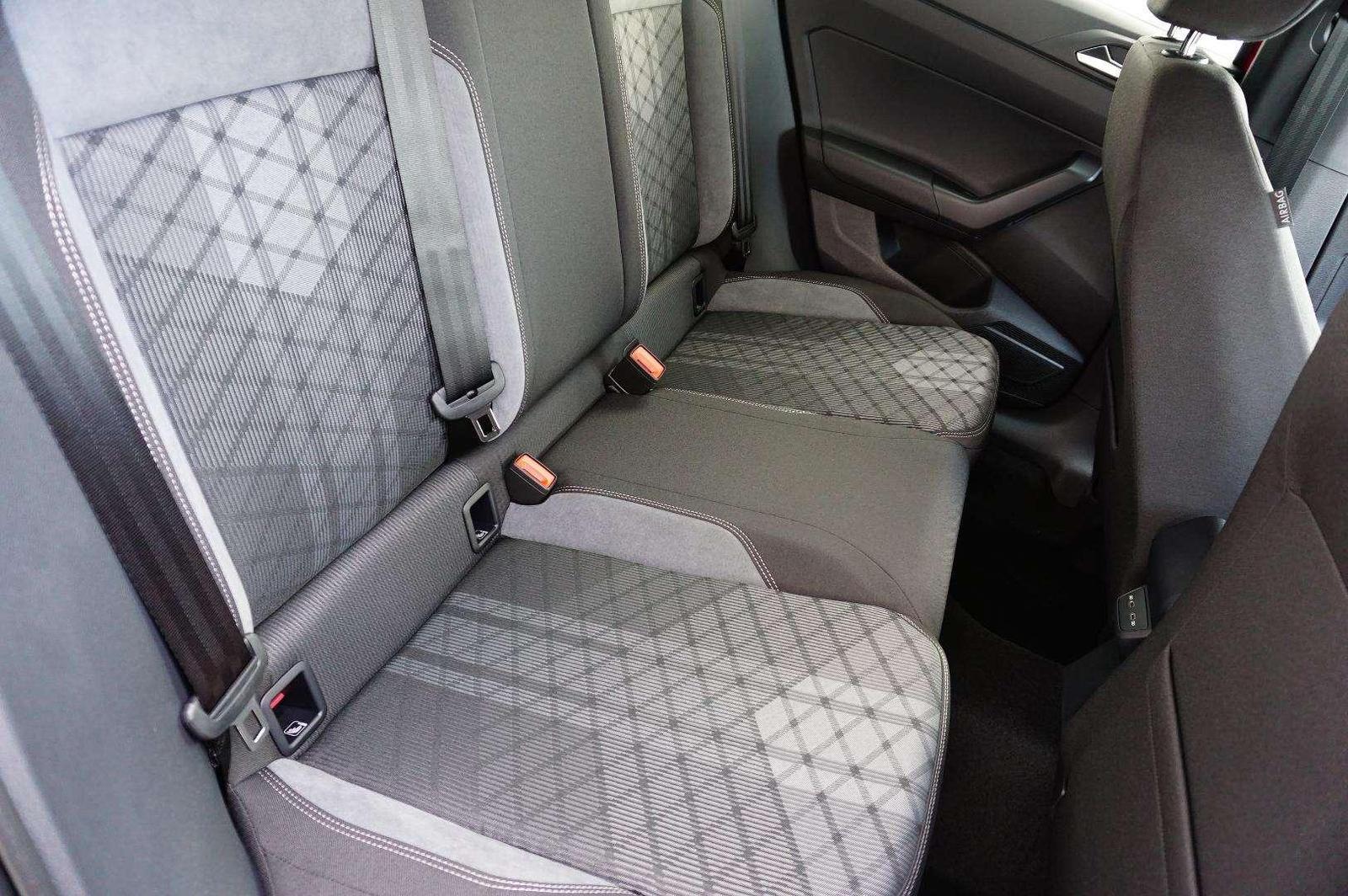 Volkswagen Taigo R-Line Black Style 1,0 TSI 7-Gang-DSG Navi, миниатюра 11