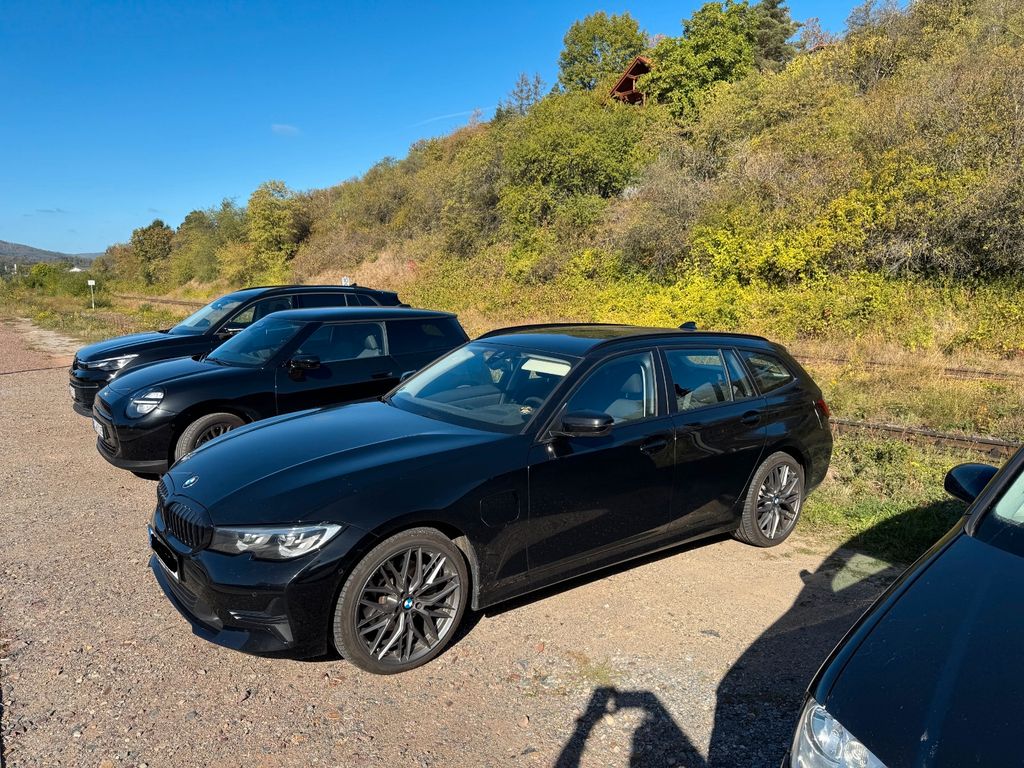 Image of BMW 320