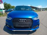 Audi A1 Sportback  S line Sport - Audi A1: Silber
