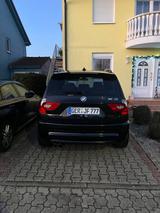 BMW X3 3.0d - - BMW X3 aus 2005 mit Diesel-Antrieb