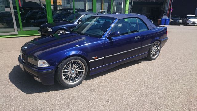 BMW 320i Cabrio - Oldtimer - von privat zu verkaufen