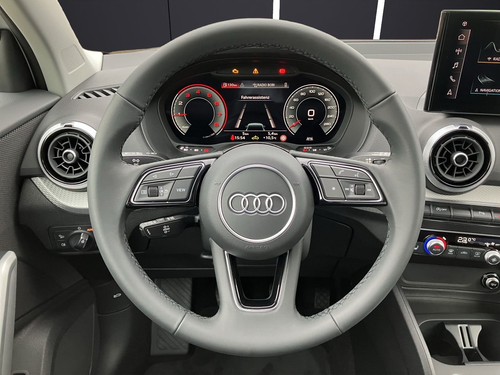 Fahrzeugabbildung Audi Q2 35 TFSI advanced Matrix GRA Vorb. Navi