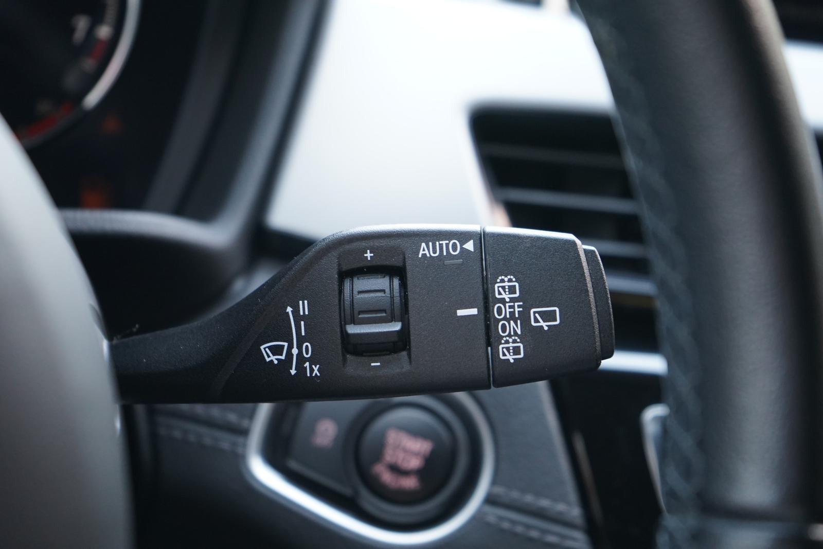 BMW X2 sDrive 20 i LED Navi Tempomat DAB Sitzheizung, миниатюра 29