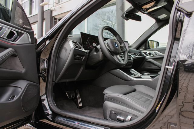 BMW i4 Gran Coupe 40 eDrive / M SPORT / LIVE COCKPIT