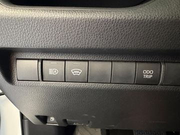 Toyota RAV 4 - 11