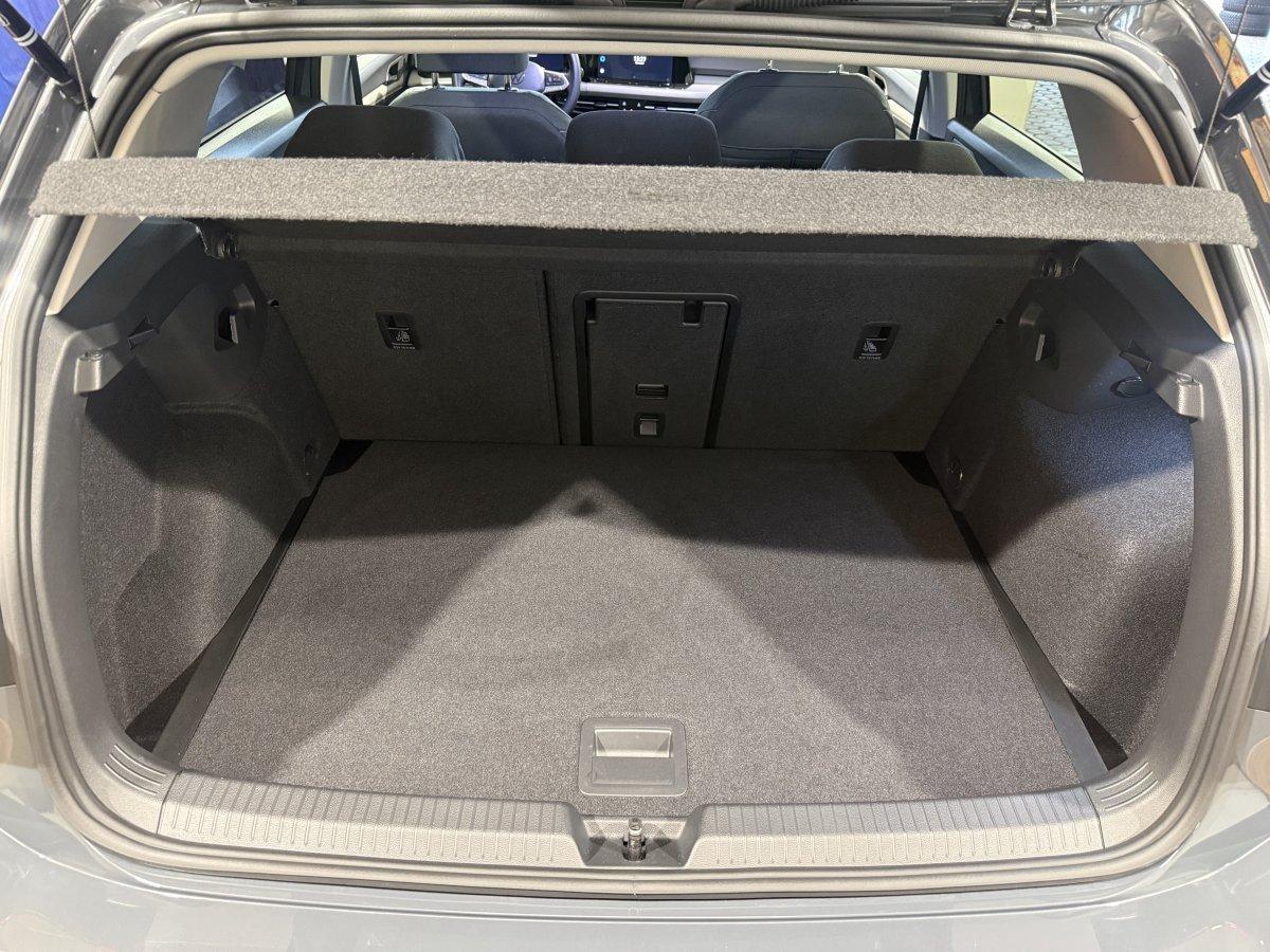 Volkswagen Golf VIII 1,0l TSI Move, миниатюра 27