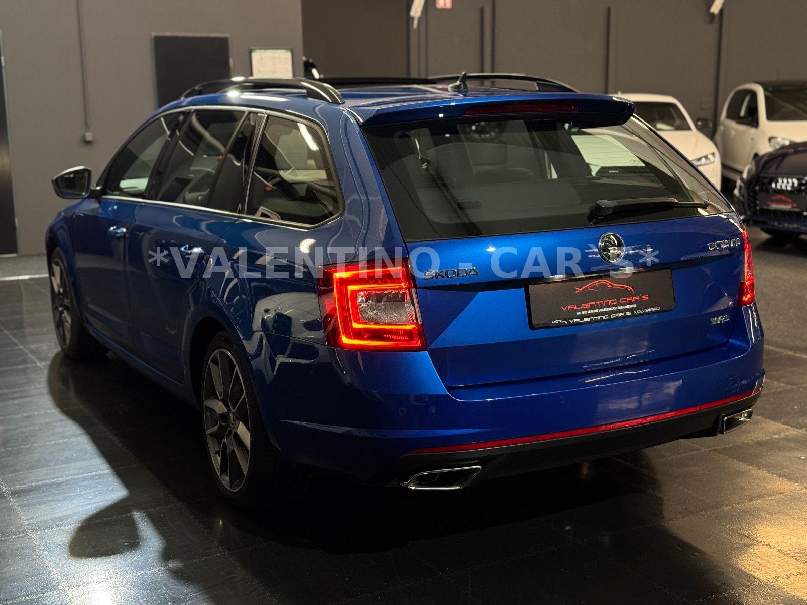 Skoda Octavia Combi RS DSG/Pano/Navi/PDC/Shz/Canton