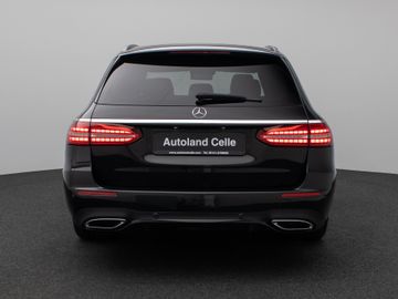 Mercedes E 220 - 8
