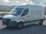 Mercedes-Benz Sprinter III Kasten FWD 211/215 CDI FWD L2 - Mercedes-Benz Sprinter: 211 Cdi