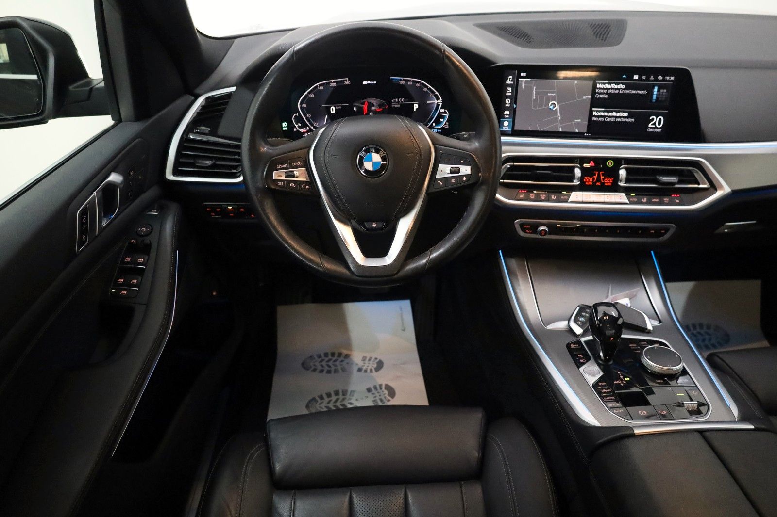 Fahrzeugabbildung BMW X5 xDrive 45e ,Leder,Navi,LED,SH,Carplay,Kamera