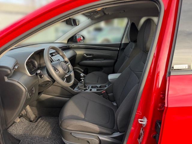 Fahrzeugabbildung Hyundai Tucson Pure 2WD CarPlay Kamera Tempomat Klima DA