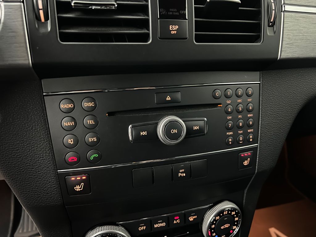 MERCEDES-BENZ GLK 220 CDI / NUR 88.tKM / RENTNER / GARANTIE MERCEDES-BENZ GLK 220 CDI / NUR 88.tKM / RENTNER / GARANTIE