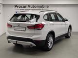 BMW X1 sDrive18d AHK HuD PA PDC DAB LED Shz Navi - BMW X1 aus 2021
