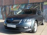 Skoda Octavia Combi Ambition/AUTOMATIK/NAVI/PDC/AHK!!! - Skoda Octavia: Winterreifen