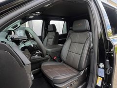 CHEVROLET Tahoe High Country 6.2l V8 24"  MY26