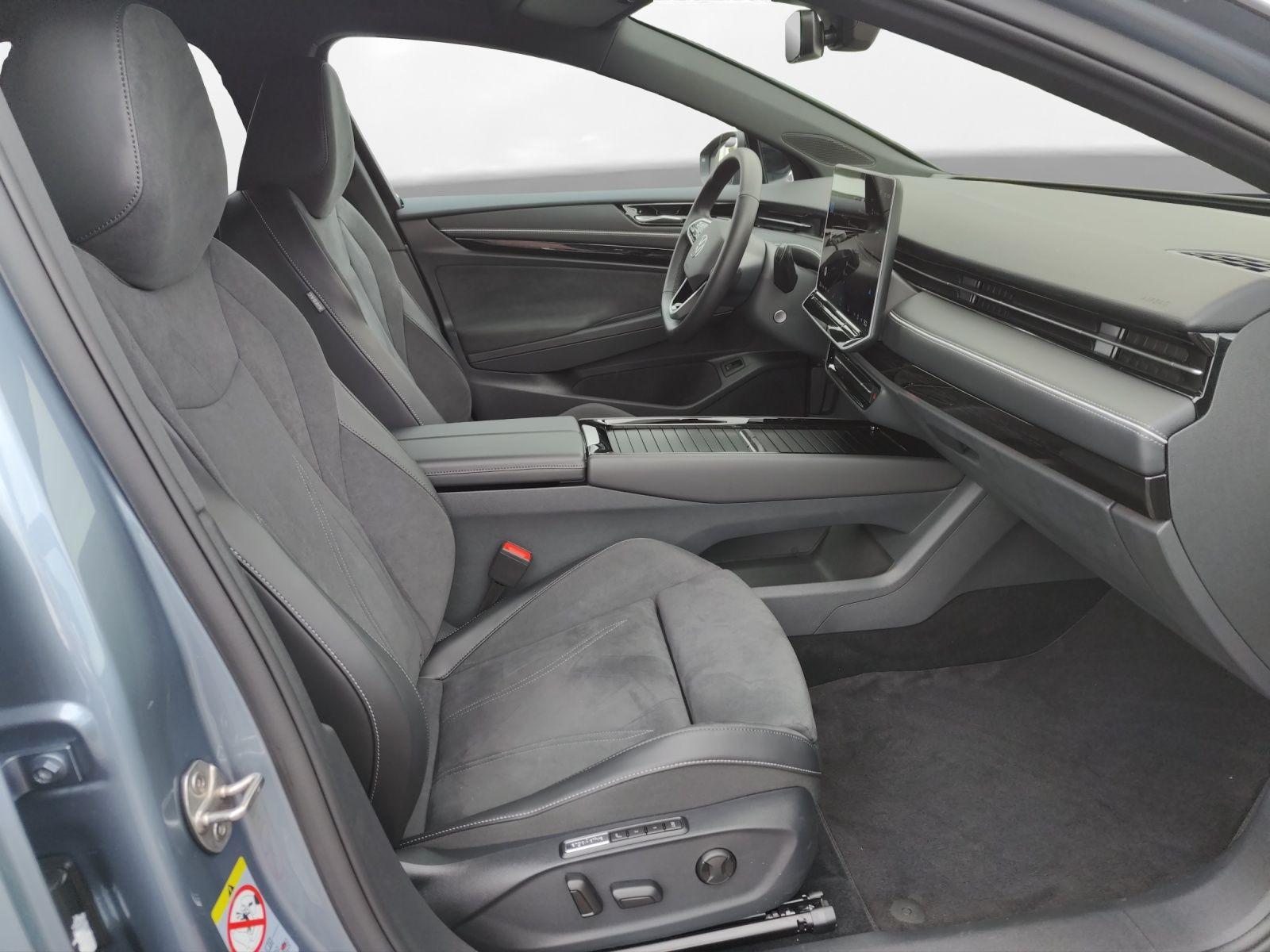 Volkswagen ID.7 Tourer Pro Matrix AHK HUD Navi Wärmepumpe