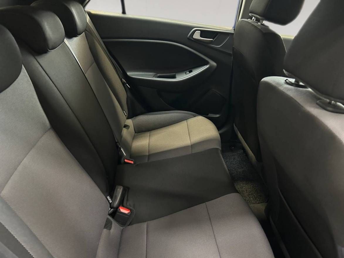 Fahrzeugabbildung Hyundai New i20 DigitalPake