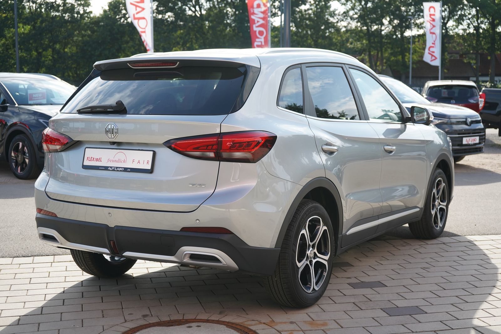 MG ZS