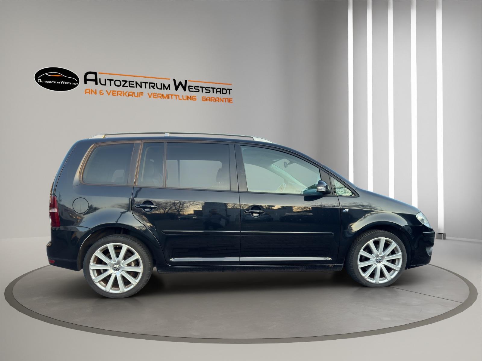 Volkswagen Touran R-Line-Highline / Händler oder Export