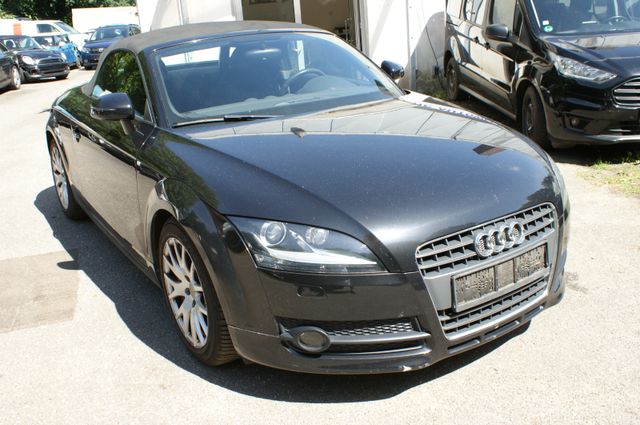 Audi TT Coupe/Roadster 2.0 TFSI Roadster