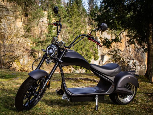 Andere MH3 E-Chopper / E-Scooter / E-Roller / 45 km/h Z