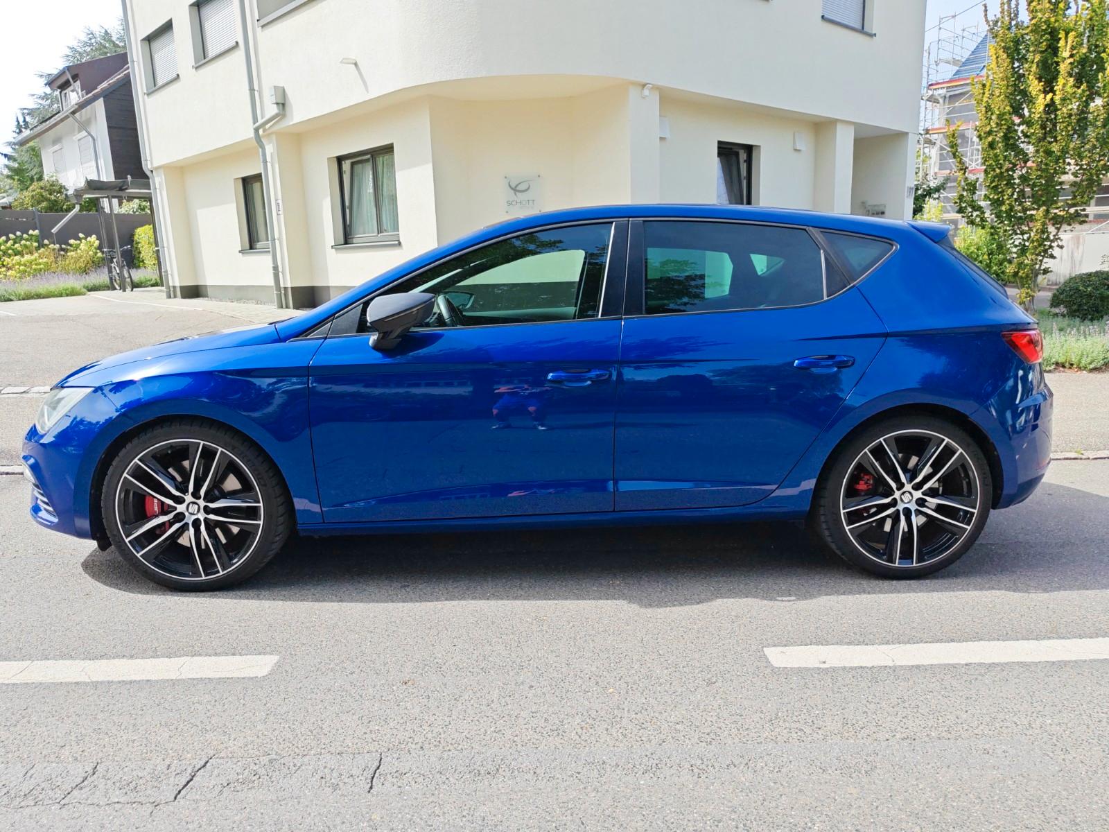 Seat Cupra 300 | Handschalter | Panorama | ACC | HU