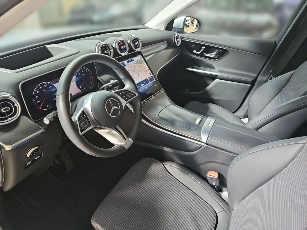 Fahrzeugabbildung Mercedes-Benz GLC 200 4M Avantg. Distronic+ AHK 360° HUD SHZ