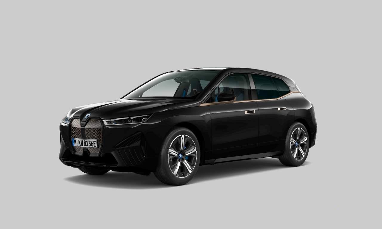 BMW iX xDrive40 M Sport PANO-SKY*AHK*Laser*H&K*360°
