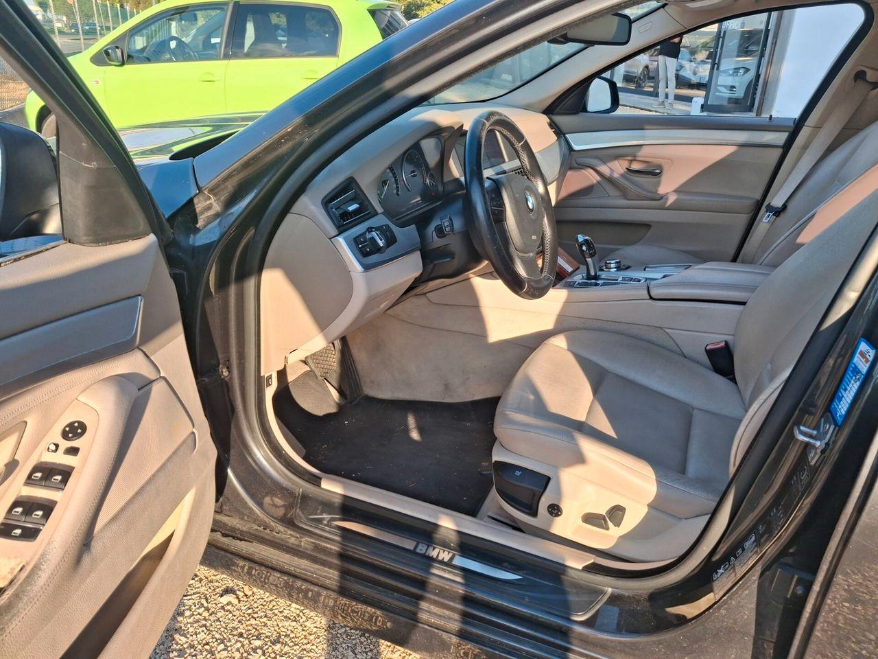BMW 525 2011 — photo 11
