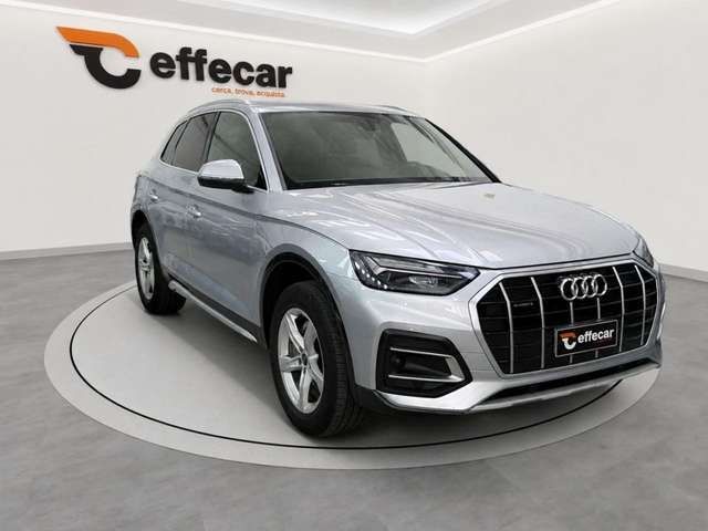 Audi Q5 40 TDI Business Advanced quattro S troni imagem 3
