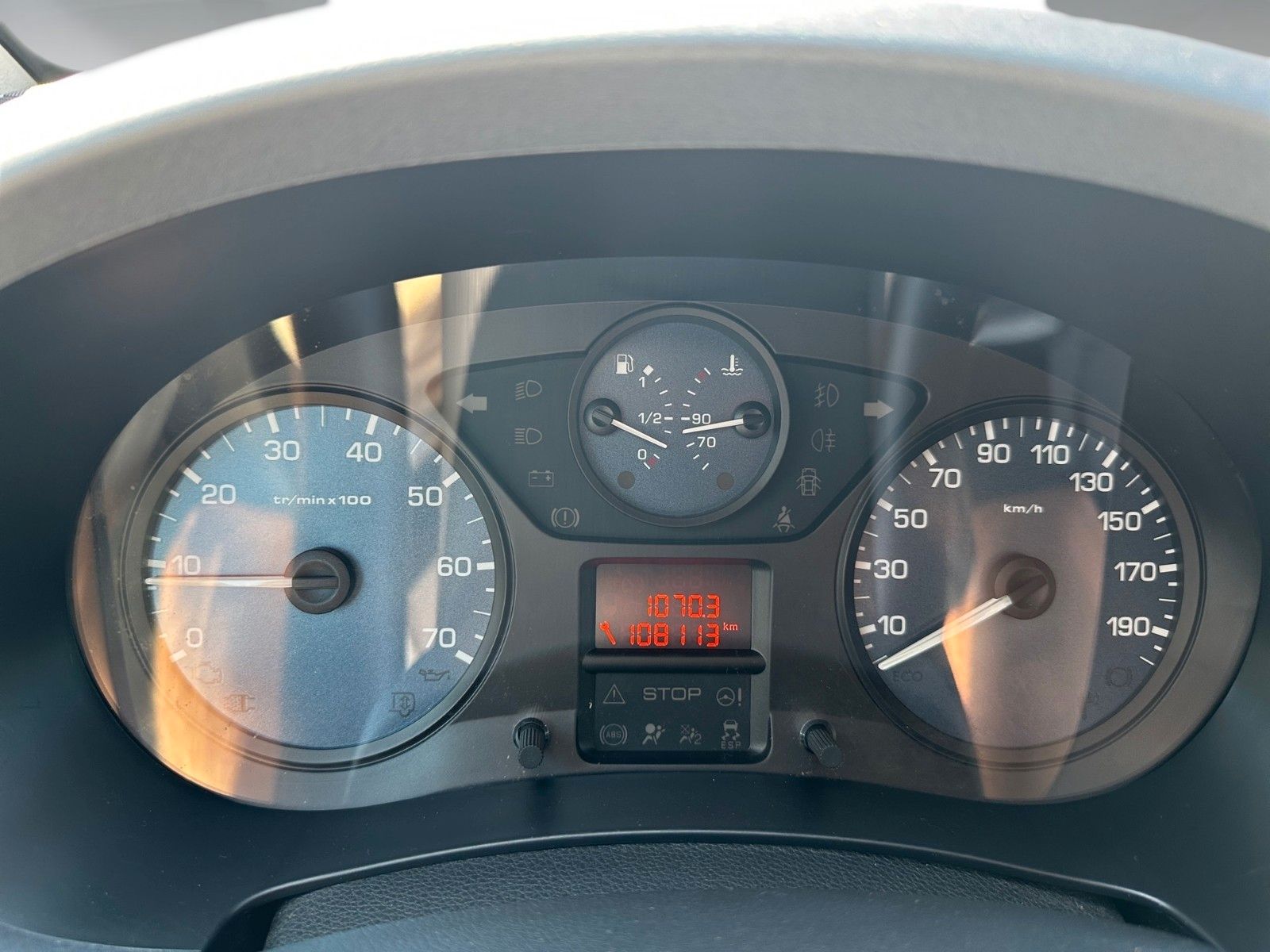 Peugeot Partner Tepee Active – Bild 12