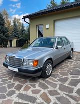 Mercedes-Benz E 300 - gebrauchte Mercedes-Benz E 300 aus dem Jahr 1993