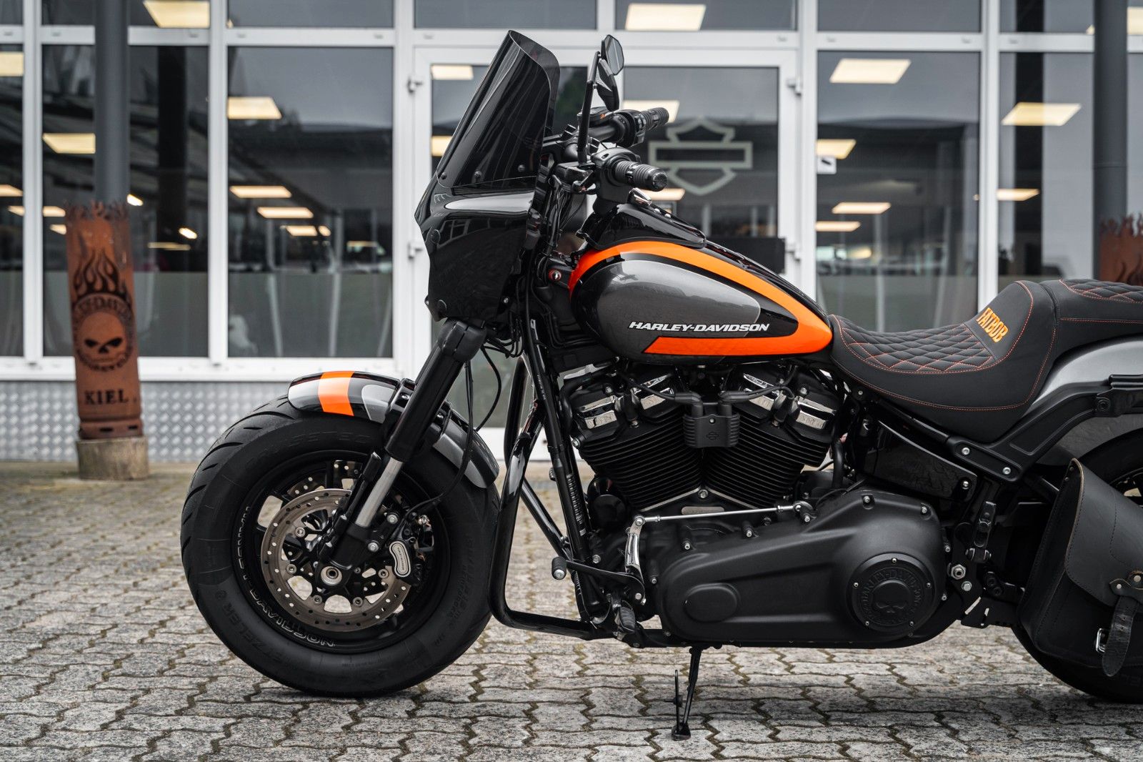Fahrzeugabbildung Harley-Davidson FXFBS FAT BOB 114 CUI SOFTAIL - SE-NOCKENWELLE