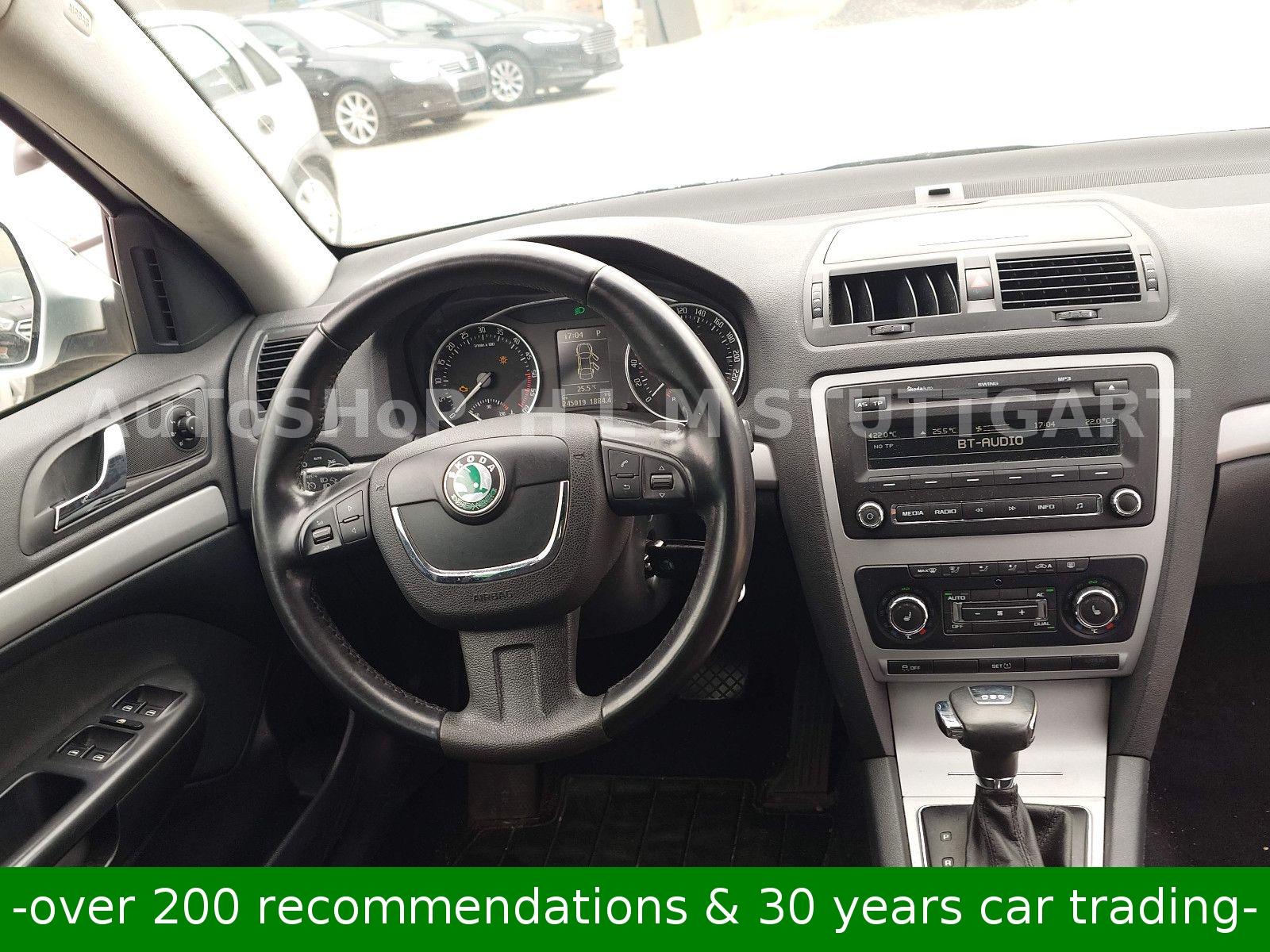 Skoda Octavia 2012 — photo 8