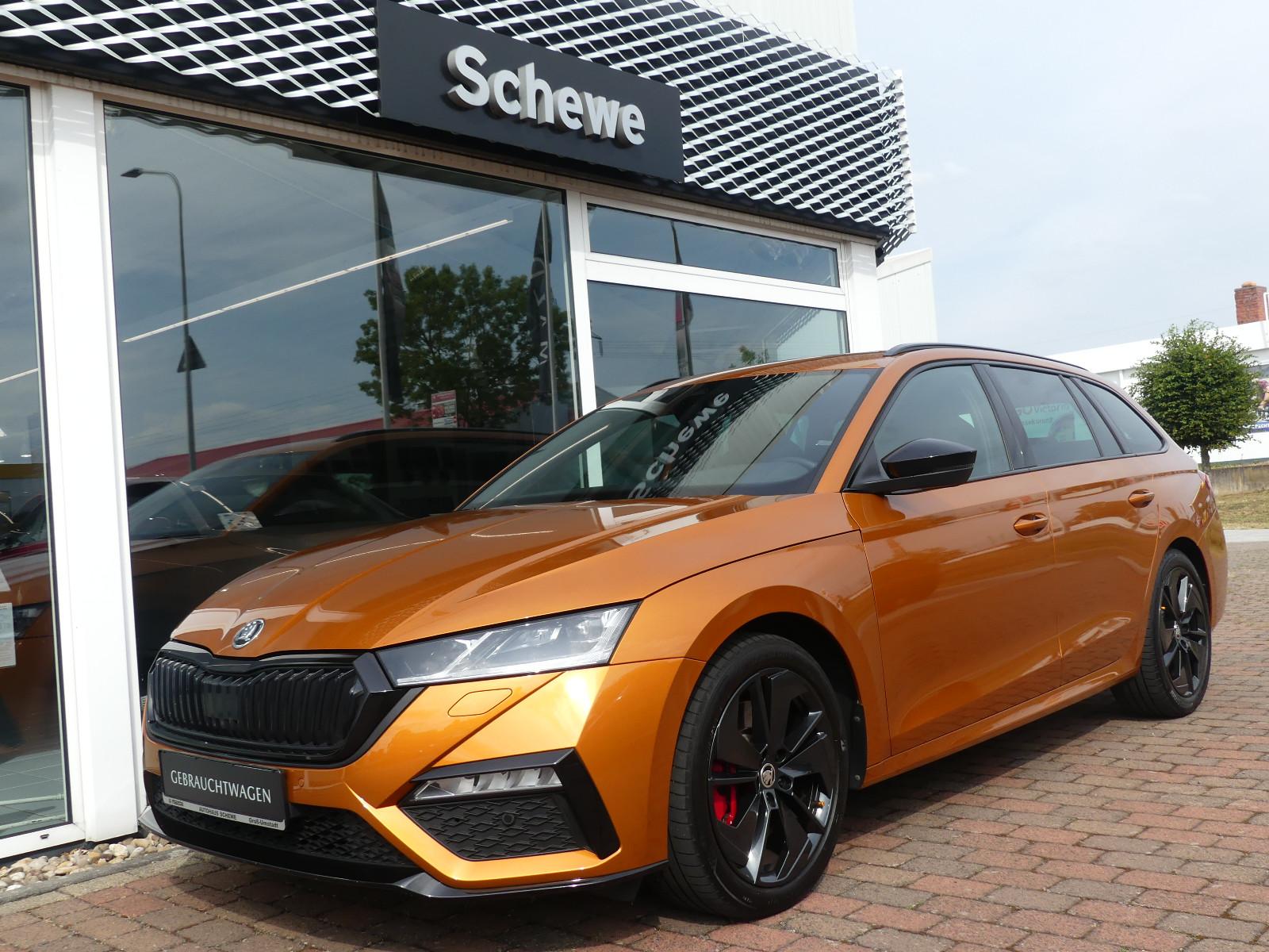 Skoda Octavia Combi RS + STANDHEIZUNG + PANO-GSD + AHK