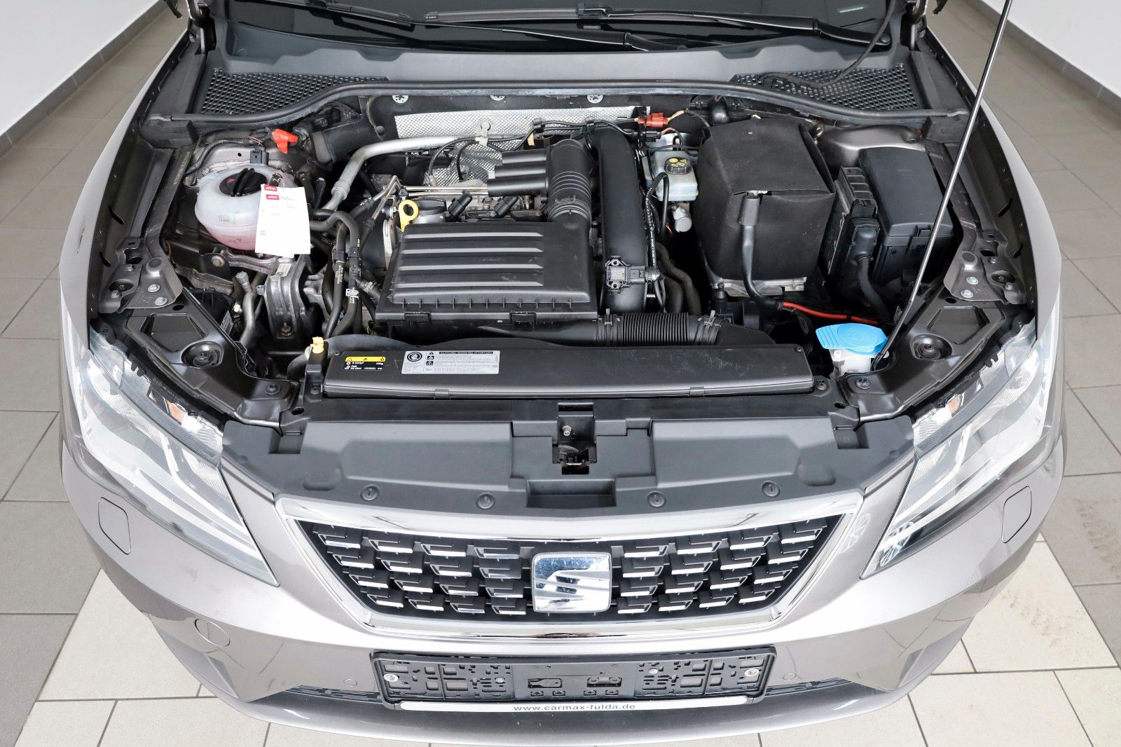 Fahrzeugabbildung SEAT Leon Xcellence T.Leder,SH,PDC,Allwetterreifen