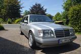 Mercedes-Benz E 320 T-Model