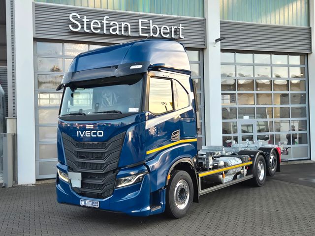 Iveco AS260S50Y/FS CM 6x2-4 BDF Standklima 2xAHK Cam