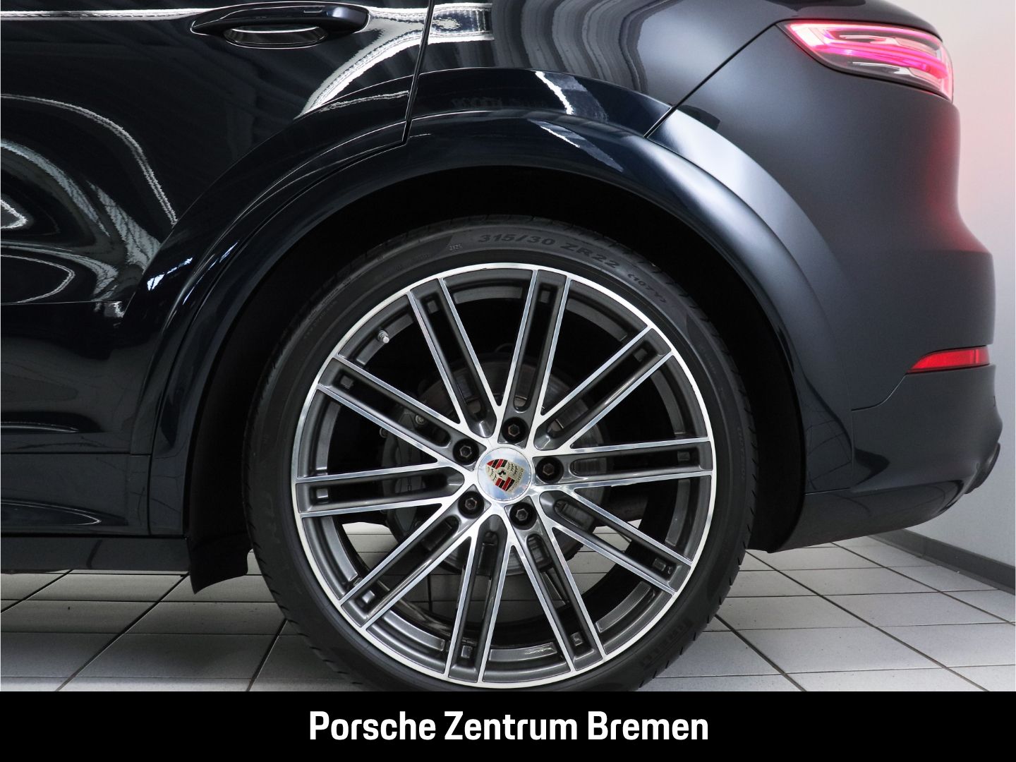 Porsche Cayenne S Platinum Edition PASM 22'' SportDesign foto 12
