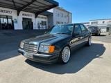 Mercedes-Benz Mercedes Benz W124 230 E / Sportline - Mercedes-Benz: W124 Sportline