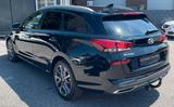 Hyundai i30 CW 1.5T-GDI 48V Trend NAV+SHZ+AHK+WR+PDC+RFK - Hyundai i30: Cw
