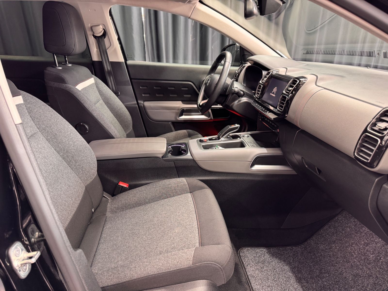 Fahrzeugabbildung Citroën C5 Aircross Feel|AUTOMATIK|KAMERA|PDC|1.HAND