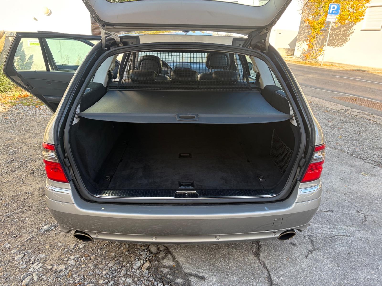 Mercedes-Benz E200 2008 — photo 16